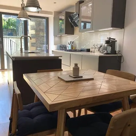 Apartamento Stylish 2 Bedroom Self-contained In The Heart Of Clifton Village